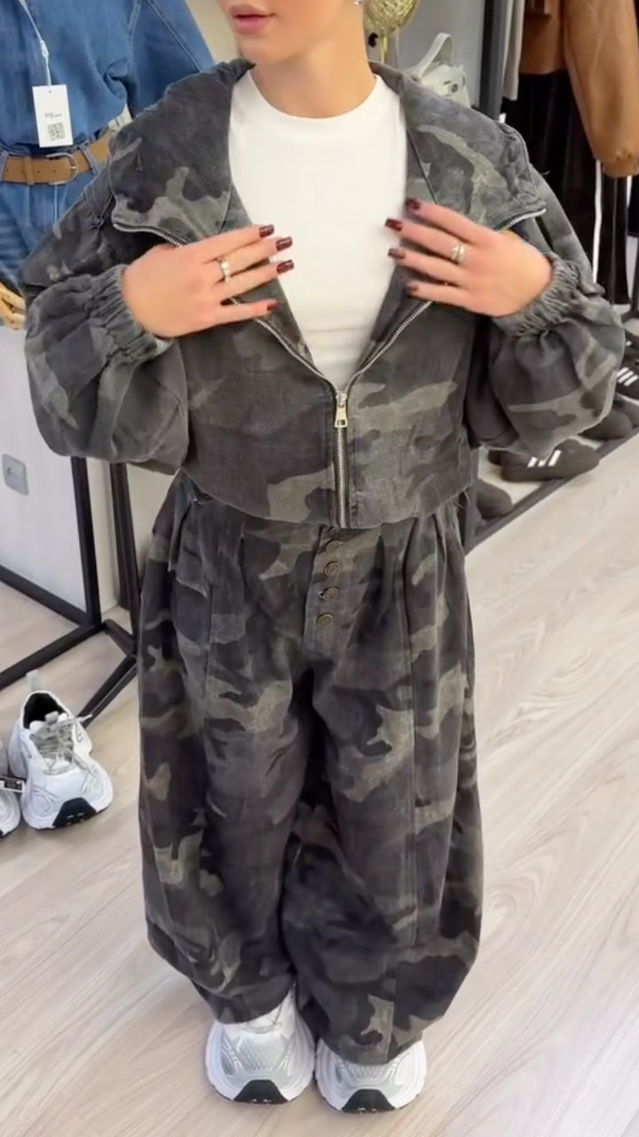 Cropped Jacket And Baggy Pants Two Piece