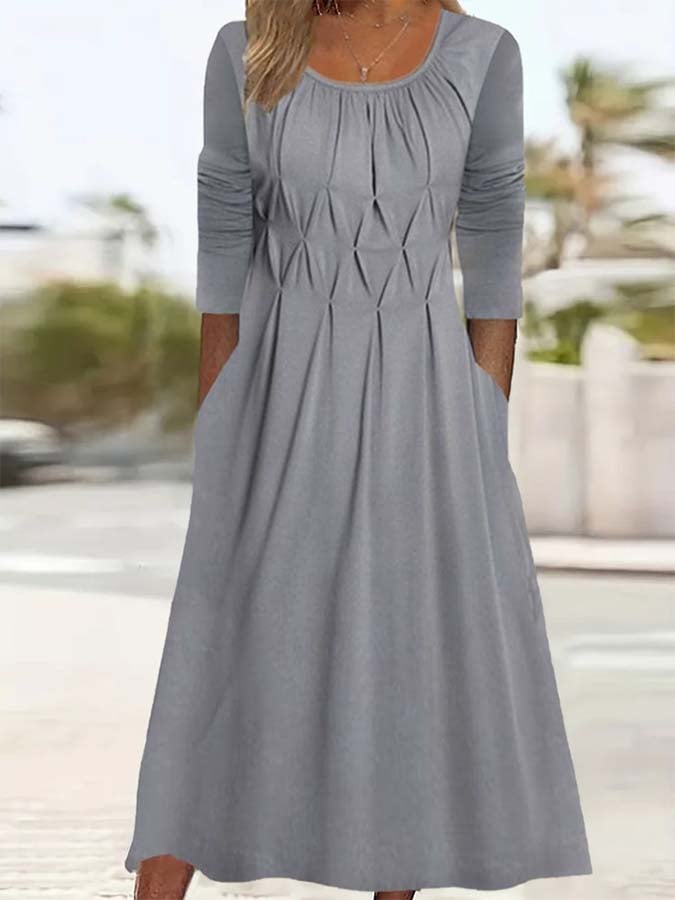 Women'S Solid Color Featured Pleated Dress