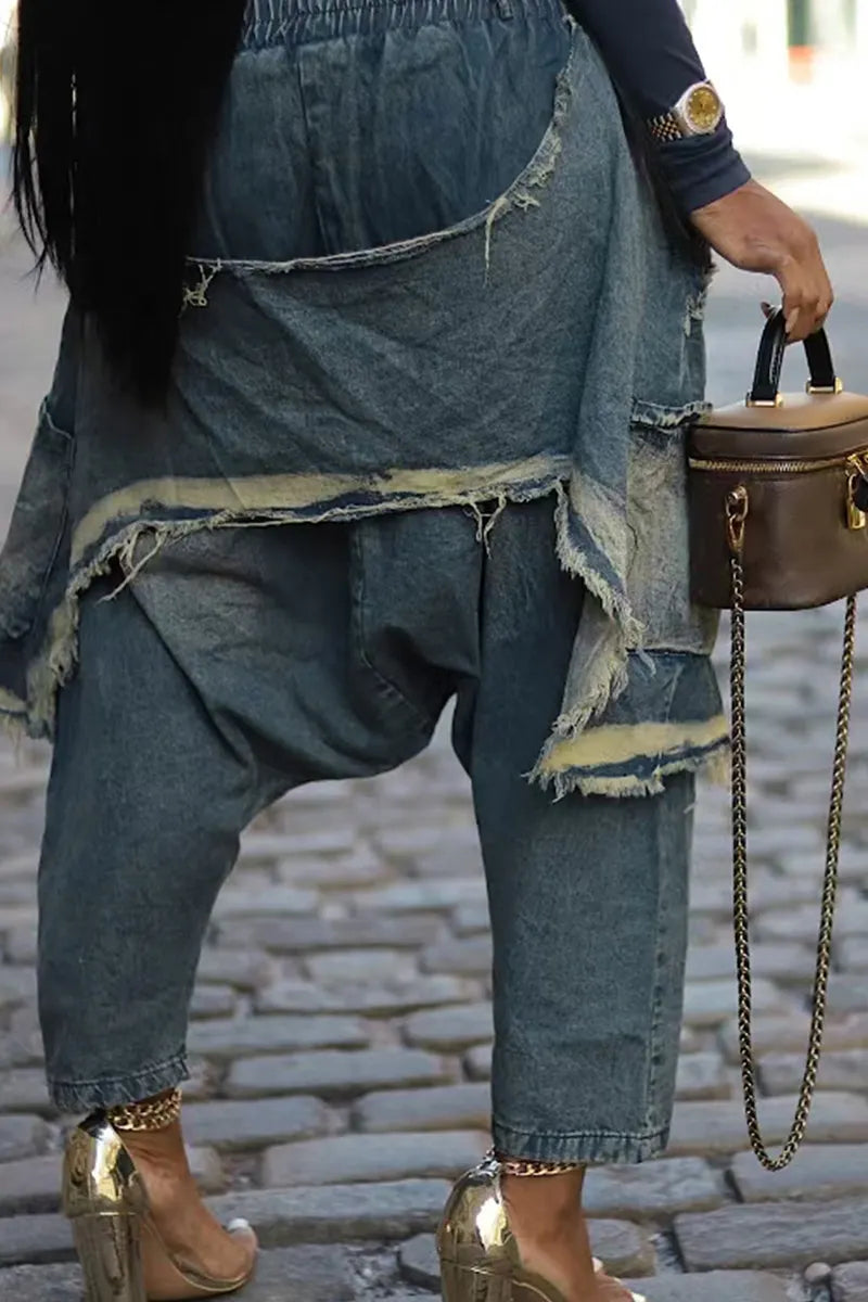 Stylish Frayed Hem Drop-Crotch Jeans for Women