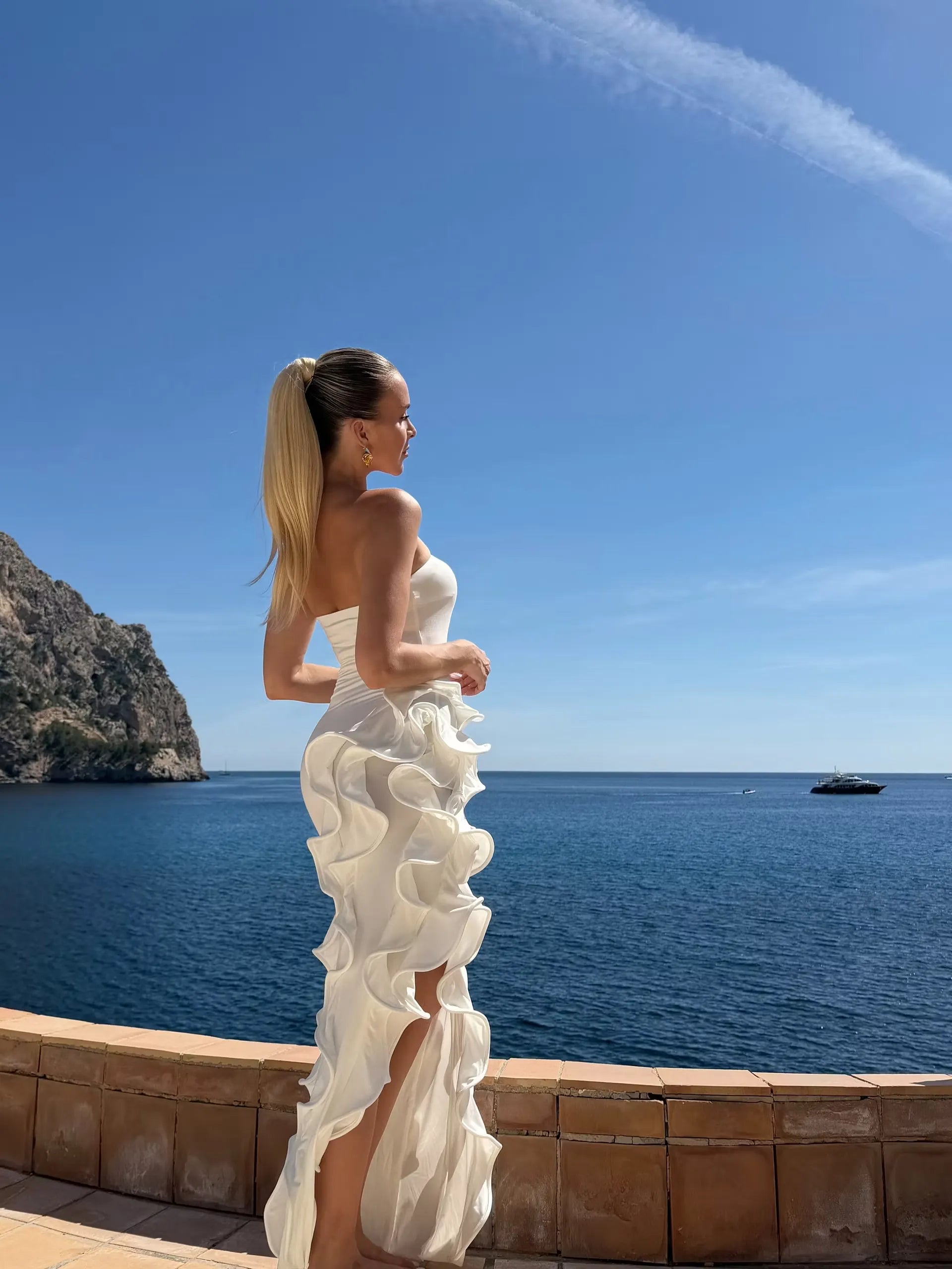 Cocoslly Strapless Sleeveless High Waist Long Mermaid Prom Dress With Ruffles And Split | White Satin LX0101