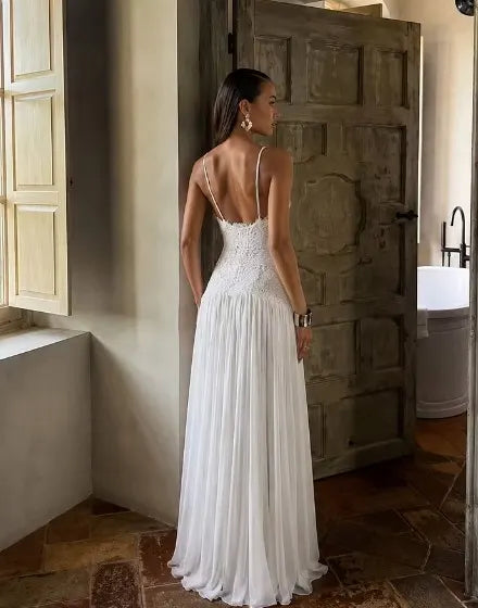 Cocoslly Halter Sleeveless High Waist Long Prom Dress With Appliques | White Chiffon YC0560