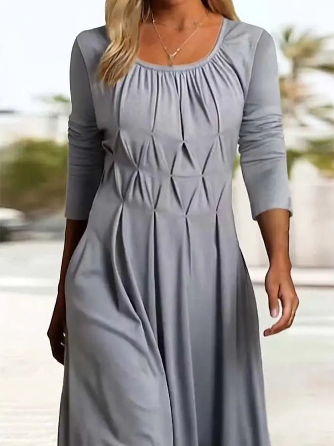 Women'S Solid Color Featured Pleated Dress