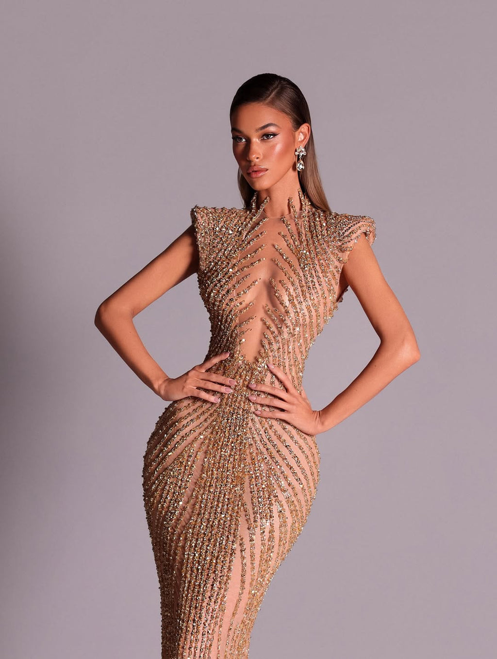 Charming Mermaid Beaded Sleeveless Scoop Neck Prom Dress WQ0739