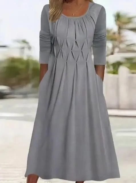 Women'S Solid Color Featured Pleated Dress
