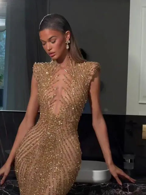 Charming Mermaid Beaded Sleeveless Scoop Neck Prom Dress WQ0739