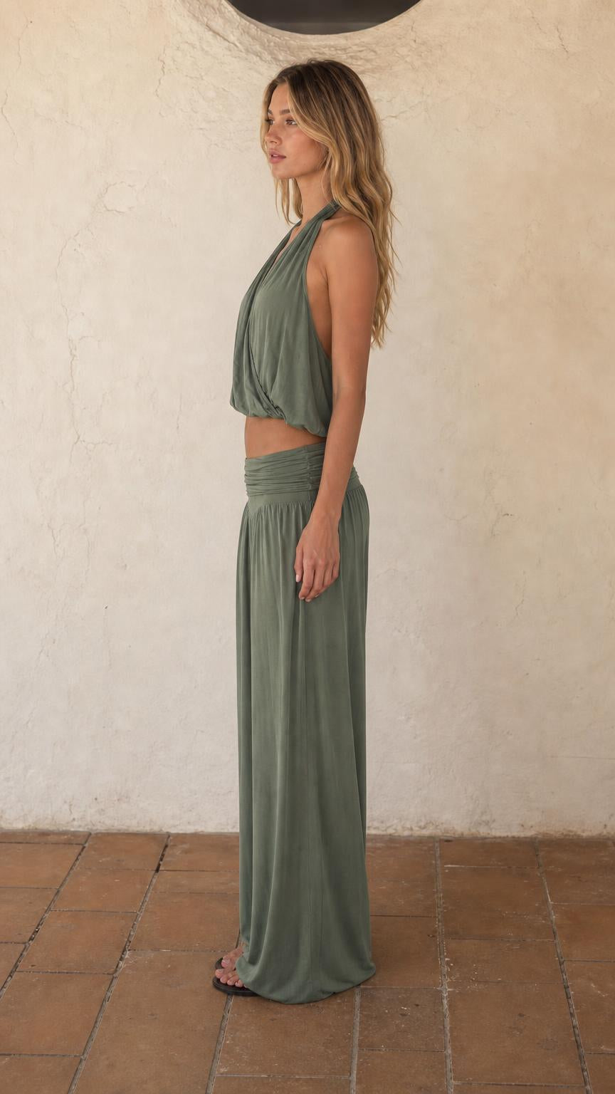 Women's Halter Crop Top and Wide Leg Pants Two-Piece Set